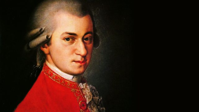 Mozart é mais velho, mas foi contemporâneo de Beethoven