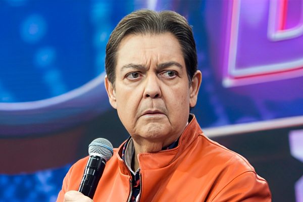 Faustão deixa a Band