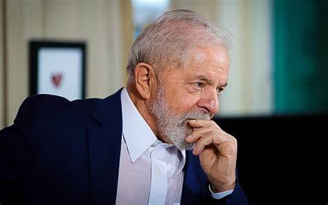 Lula vai dobrar gastos com publicidade na Globo